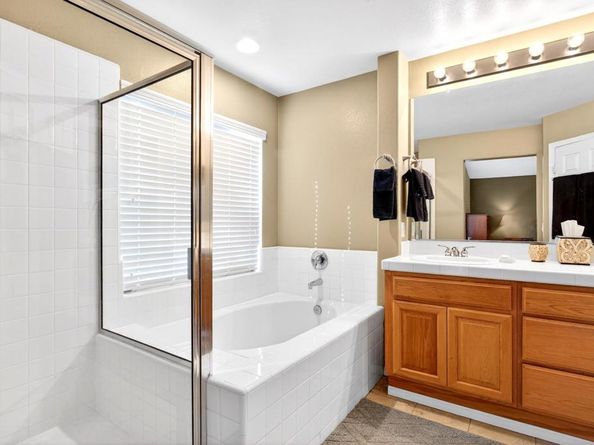 5531 Foxtail Loop, Carlsbad CA 92010