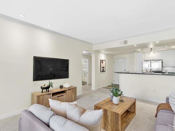 9253 Regents Road A203, La Jolla CA 92037