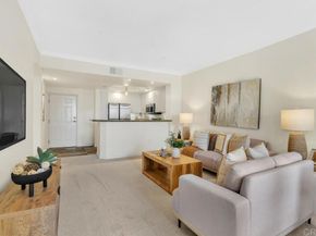 9253 Regents Road A203, La Jolla CA 92037