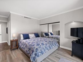 3890 Nobel Drive 1505, San Diego CA 92122