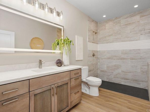 920 S Cleveland C, Oceanside CA 92054