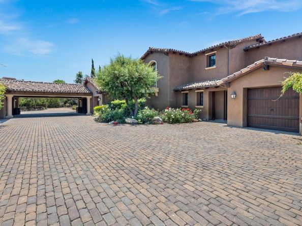 8287 Run of the Knolls, San Diego CA 92127