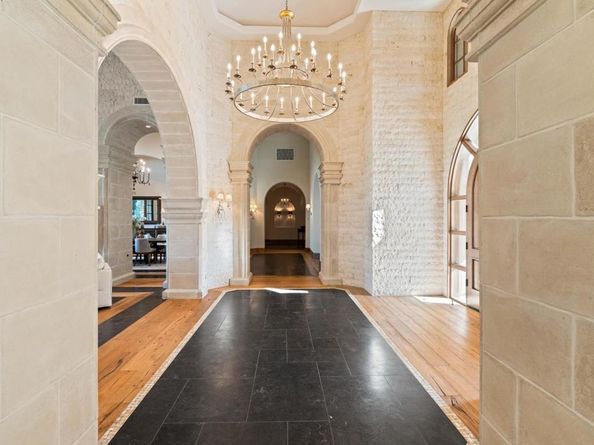 8287 Run of the Knolls, San Diego CA 92127