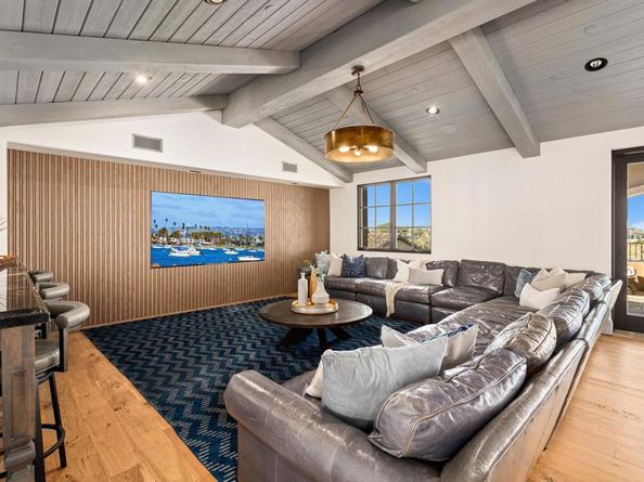 8287 Run of the Knolls, San Diego CA 92127