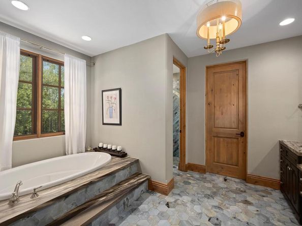 8287 Run of the Knolls, San Diego CA 92127