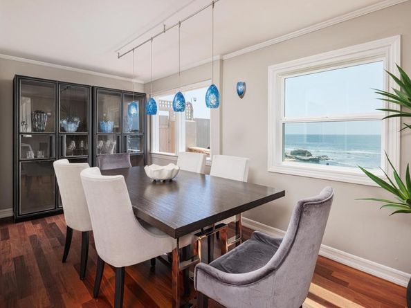 5710 Dolphin Place, La Jolla CA 92037