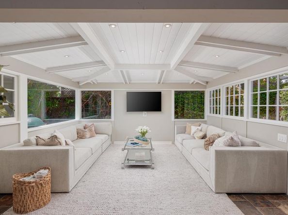 5710 Dolphin Place, La Jolla CA 92037