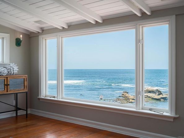 5710 Dolphin Place, La Jolla CA 92037