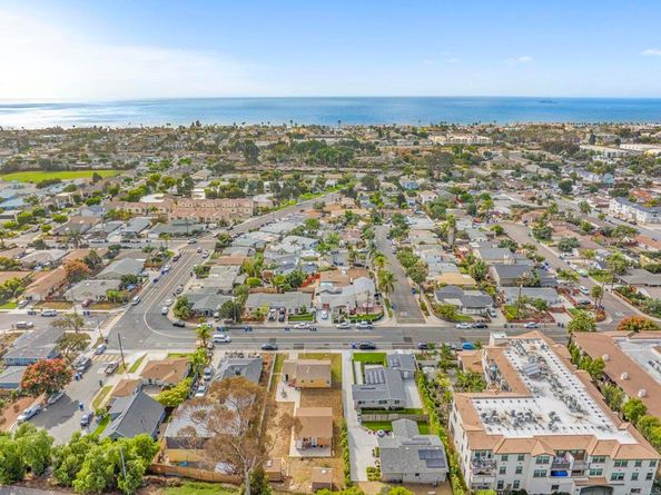3660 3662 Harding Street, Carlsbad CA 92008