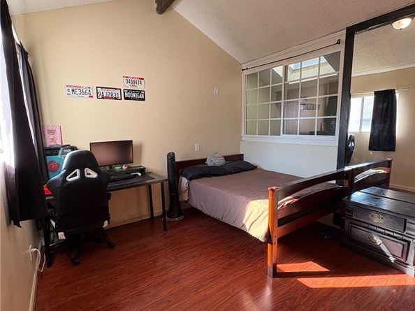 6100 Arbutus Avenue 42, Huntington Park CA 90255