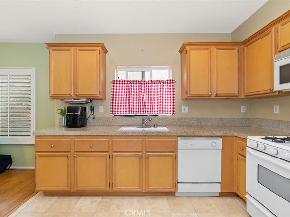 838 Arlington Avenue, Torrance CA 90501