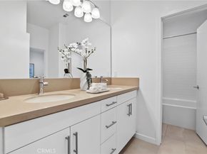 536 Caleigh Lane, Costa Mesa CA 92627