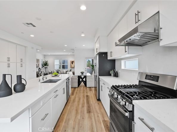 536 Caleigh Lane, Costa Mesa CA 92627