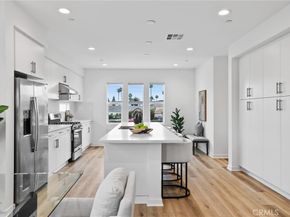536 Caleigh Lane, Costa Mesa CA 92627