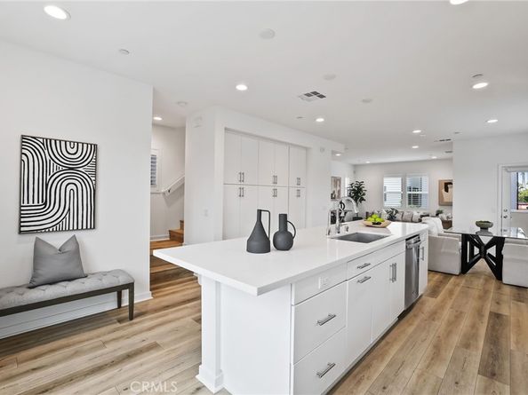 536 Caleigh Lane, Costa Mesa CA 92627