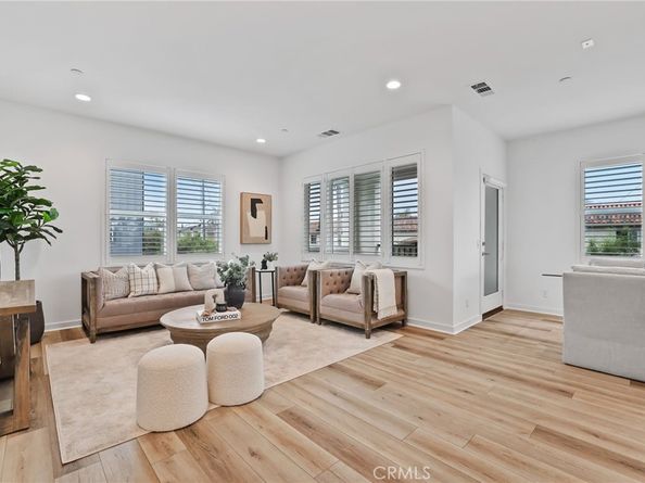 536 Caleigh Lane, Costa Mesa CA 92627