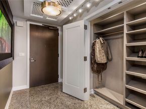 900 W Olympic Boulevard 38D, Los Angeles CA 90015