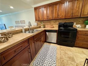 5104 Marina Pacifica Drive S, Long Beach CA 90803