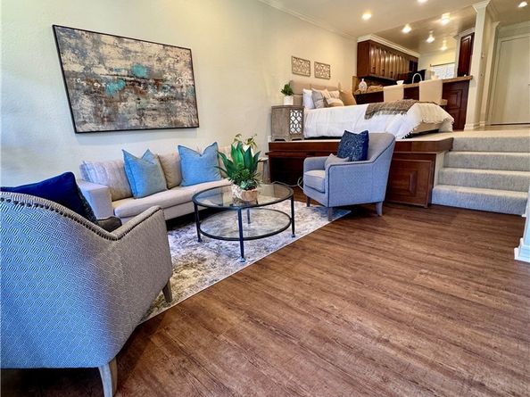 5104 Marina Pacifica Drive S, Long Beach CA 90803