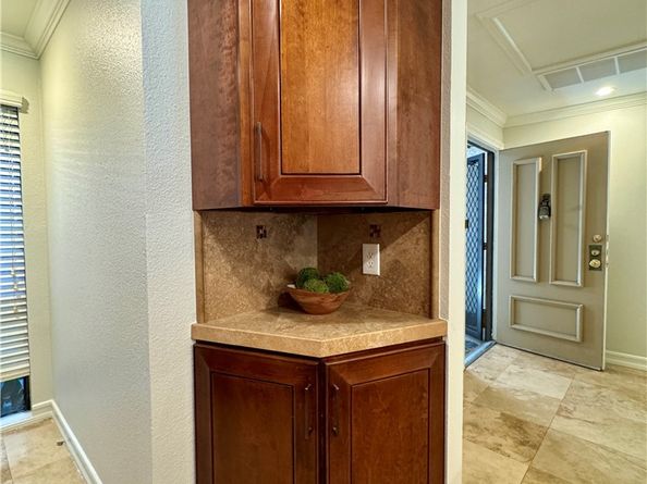 5104 Marina Pacifica Drive S, Long Beach CA 90803