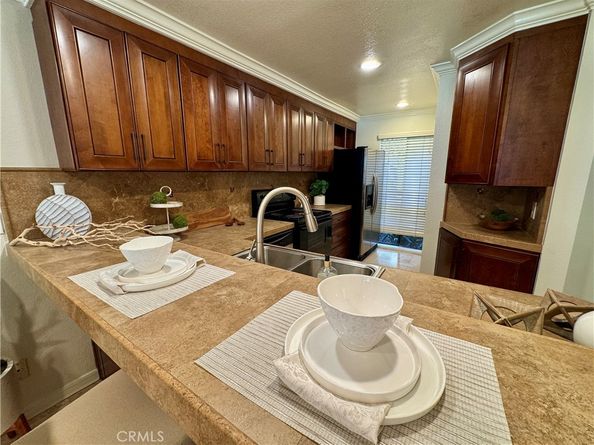 5104 Marina Pacifica Drive S, Long Beach CA 90803