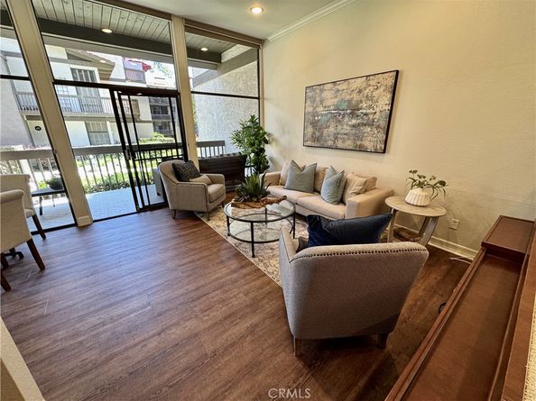 5104 Marina Pacifica Drive S, Long Beach CA 90803