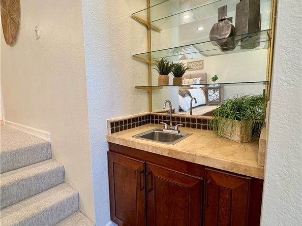 5104 Marina Pacifica Drive S, Long Beach CA 90803