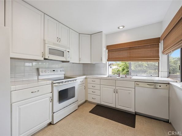16892 Limelight Circle B, Huntington Beach CA 92647