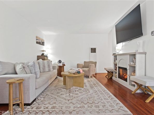 307 Cherry Avenue 5, Long Beach CA 90802