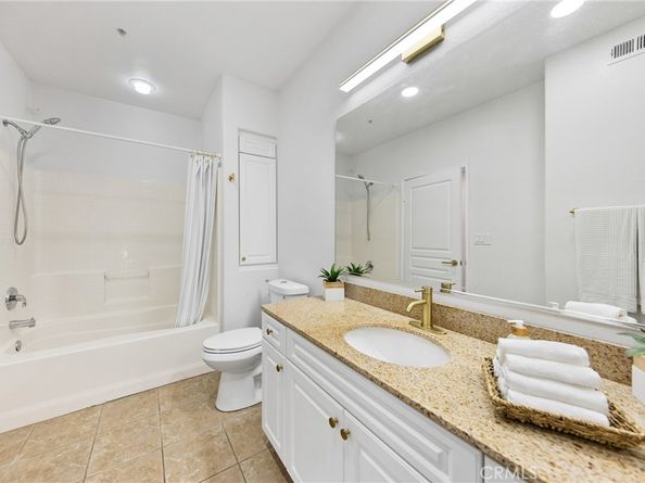 3207 Watermarke Place, Irvine CA 92612