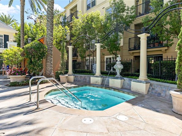 3207 Watermarke Place, Irvine CA 92612
