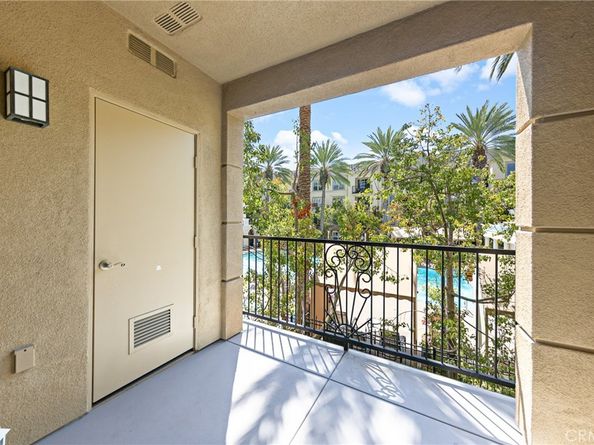 3207 Watermarke Place, Irvine CA 92612