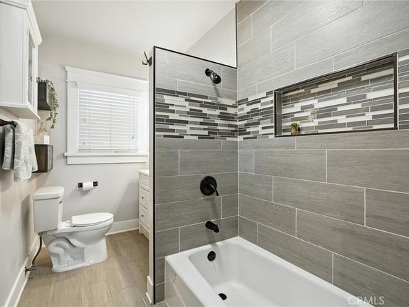 222 Kennebec Avenue, Long Beach CA 90803