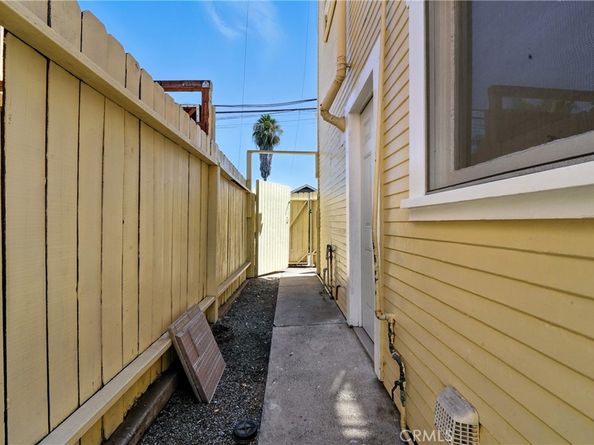 732 Saint Louis Avenue, Long Beach CA 90804
