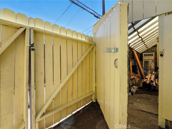 732 Saint Louis Avenue, Long Beach CA 90804
