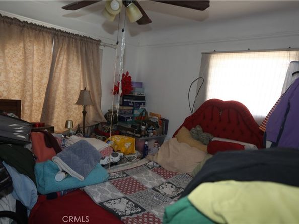 6072 Myrtle Avenue, Long Beach CA 90805