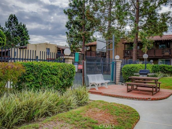 1000 W Macarthur 107, Santa Ana CA 92707