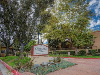 1000 W Macarthur