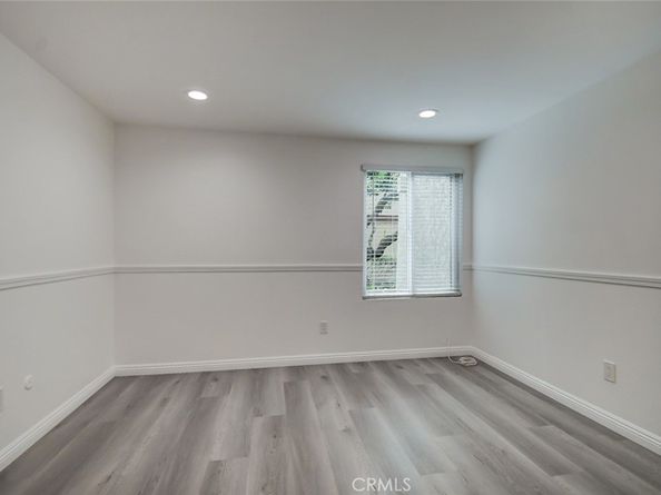 1000 W Macarthur 107, Santa Ana CA 92707
