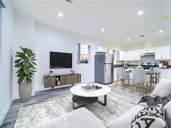 3994 La Salle, Los Angeles CA 90062