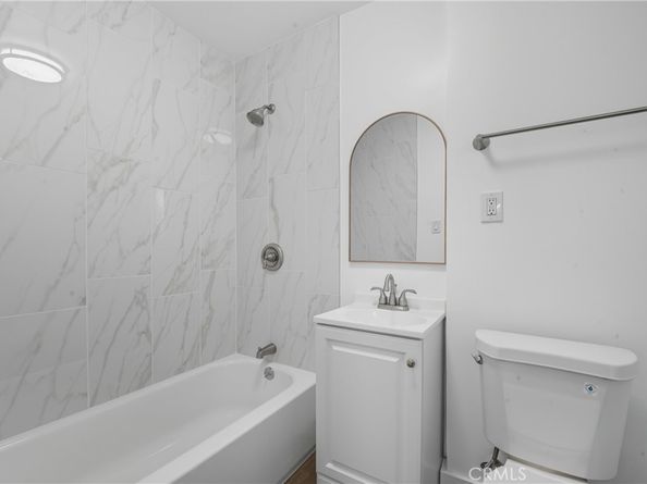 1261 W 51st Place, Los Angeles CA 90037