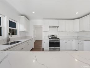 1261 W 51st Place, Los Angeles CA 90037