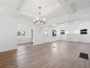1261 W 51st Place, Los Angeles CA 90037