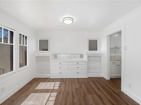 1261 W 51st Place, Los Angeles CA 90037