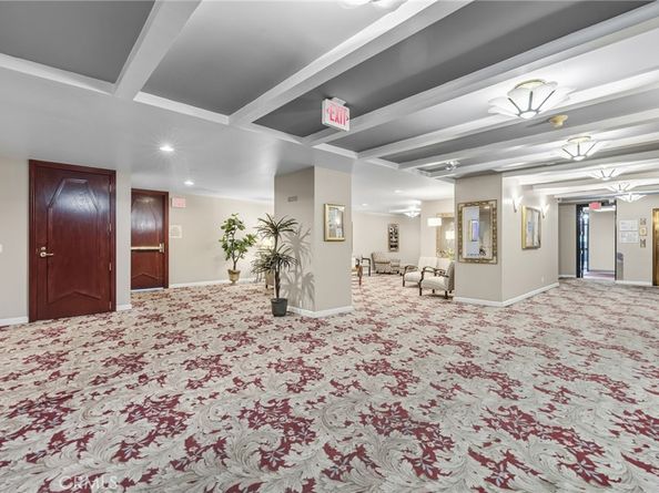 140 Linden Avenue 714, Long Beach CA 90802