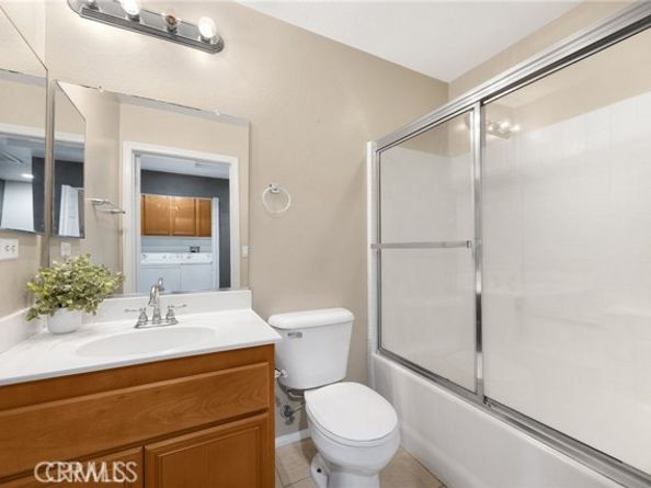 1565 Ledgestone Lane, Pomona CA 91767