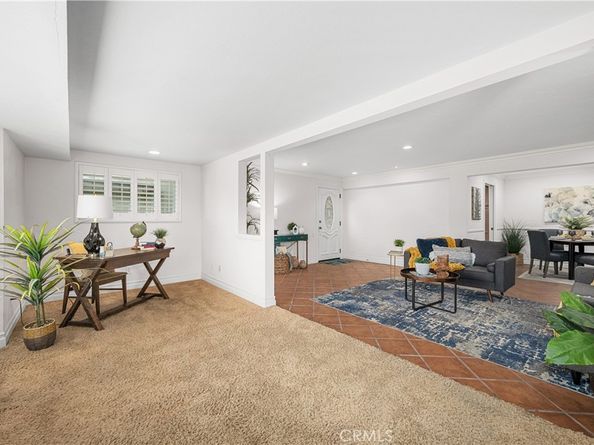 1920 McKinney Way M-15 17A, Seal Beach CA 90740