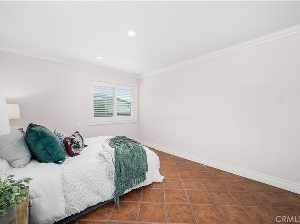 1920 McKinney Way M-15 17A, Seal Beach CA 90740