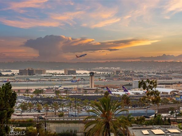 1570 Linwood Street, San Diego CA 92103