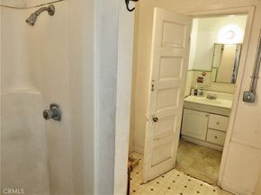 836 Atlantic Avenue, Long Beach CA 90813